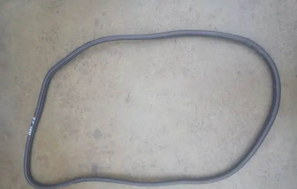 Hyundai Kona I Rear door rubber seal (on body) 