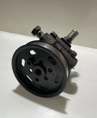 Audi A4 S4 B7 8E 8H Power steering pump 8eo145155n