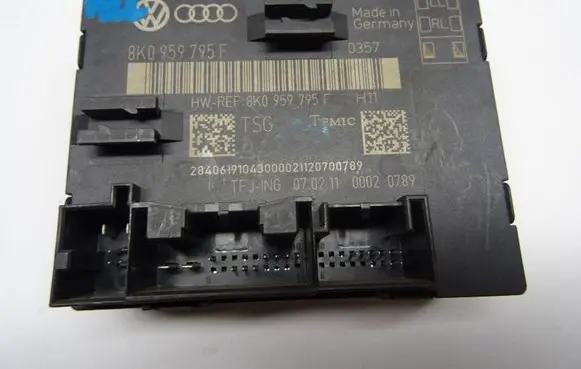 Audi A4 Allroad B8 Door control unit/module 8K0959795F