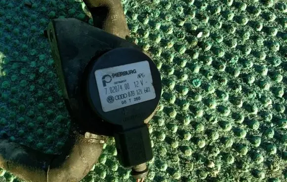 Audi A6 S6 C5 4B Electric auxiliary coolant/water pump 078121601