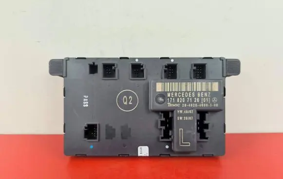 Mercedes-Benz SLK R171 Door control unit/module A1718207126