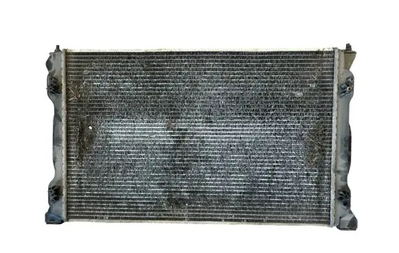 Audi A4 S4 B7 8E 8H Coolant radiator 8E0121251A