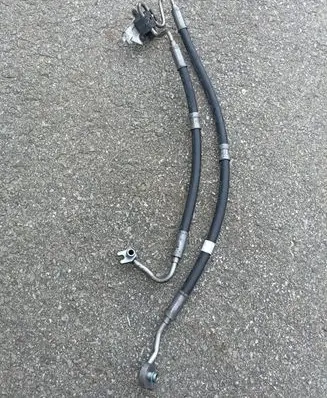 Power steering hose/pipe/line