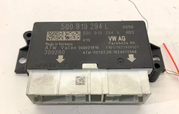 Volkswagen PASSAT B8 Parking PDC control unit/module 5Q0919294L
