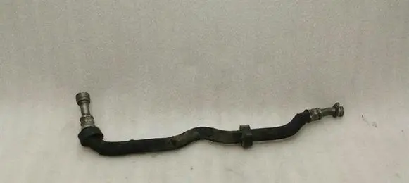 Mercedes-Benz CLS C219 Turbo turbocharger oiling pipe/hose A2112706996