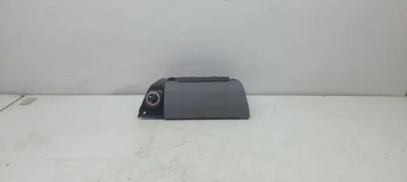 Volkswagen Touran I Car ashtray 857961