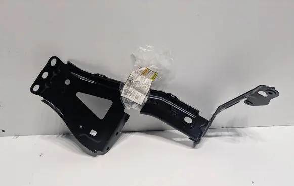 Audi e-tron Fender mounting bracket 4KE803504