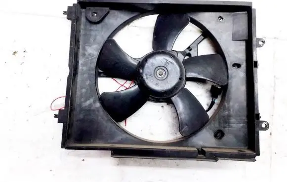 Mitsubishi Outlander Radiator cooling fan shroud