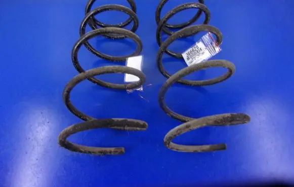 Toyota Yaris Verso Front coil spring