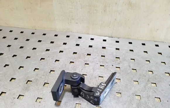 Audi A3 S3 A3 Sportback 8P Front door upper hinge