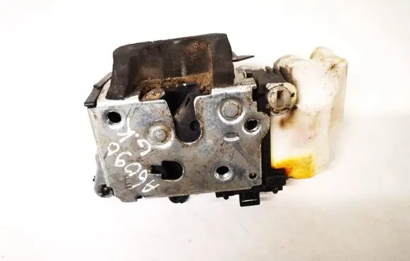 Fiat Doblo Rear door lock