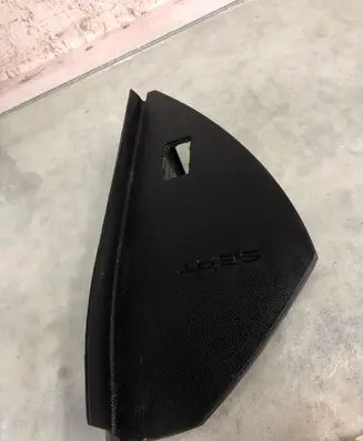 Seat Arona Dashboard side end trim 6f1857086