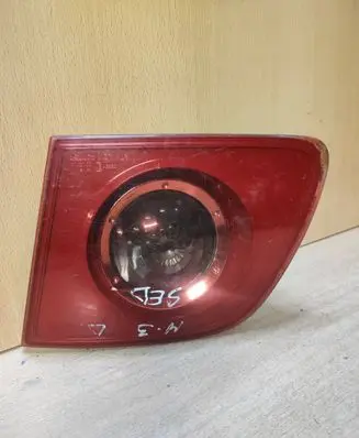Mazda 3 I Tailgate rear/tail lights P2775