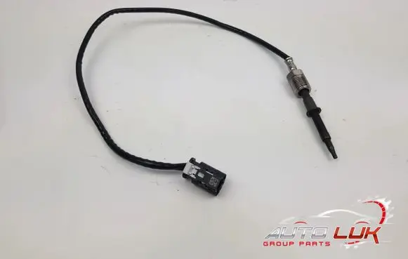 BMW 1 F70 Exhaust gas temperature sensor 8478383