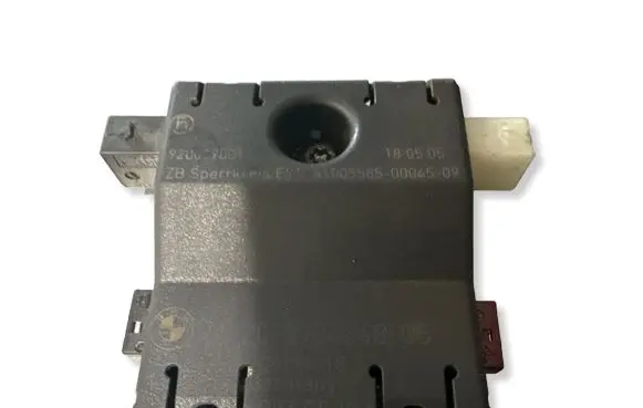 BMW 3 E90 E91 Antenna control unit 920039001