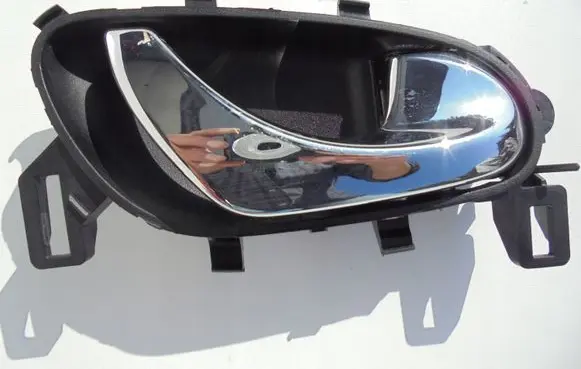 Nissan Qashqai Rear door interior handle 806704EA0A