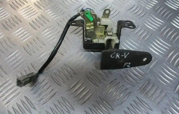 Honda CR-V Tailgate lock latch 