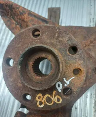 Peugeot 806 Front wheel hub