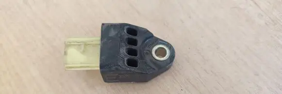 Toyota RAV 4 (XA30) Airbag deployment crash/impact sensor 8983142010