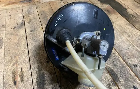 Mercedes-Benz E W124 Brake booster 3776203014