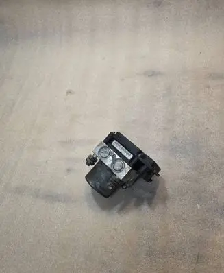 Subaru Legacy ABS Pump 0265800600