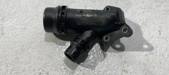 BMW 5 E60 E61 Engine coolant pipe/hose 11122247744