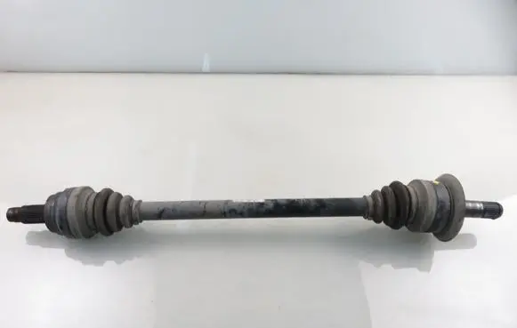 BMW 5 F10 F11 Rear driveshaft 7581028