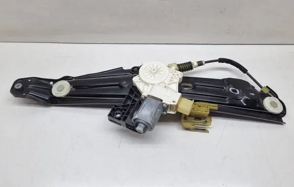 BMW 7 F01 F02 F03 F04 Rear door window regulator with motor 7182615