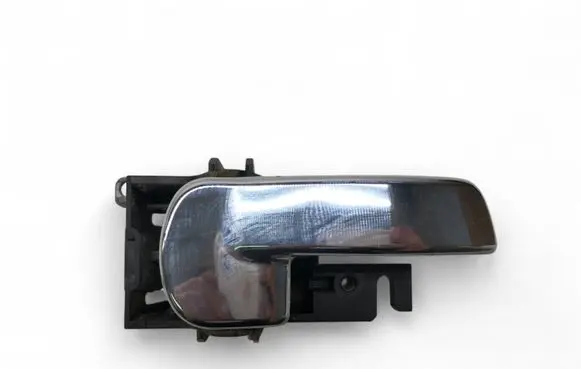 Nissan Navara D40 Front door interior handle 8318D