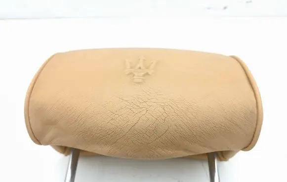Maserati Quattroporte Front seat headrest 