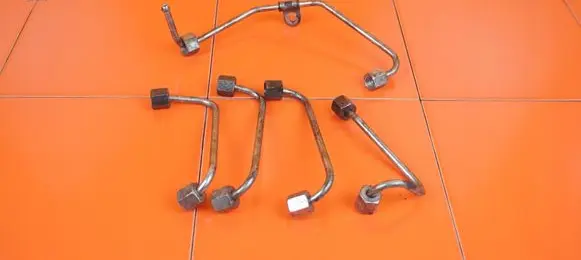 Opel Insignia B Fuel injector supply line/pipe B20DTH