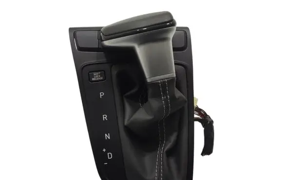 Hyundai Bayon Gear shift selector indicator 
