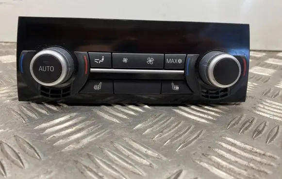 BMW 5 GT F07 Climate control unit 9224788