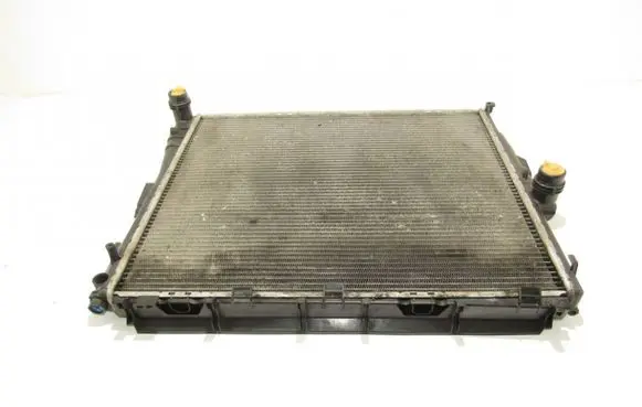 BMW X3 E83 Coolant radiator 3400013
