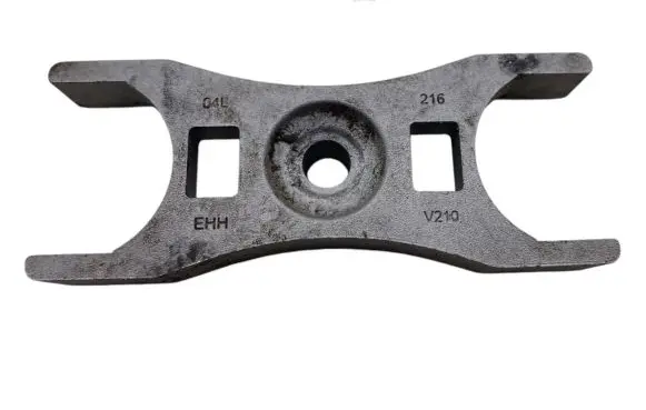 Skoda Yeti (5L) Fuel Injector clamp holder 04L216
