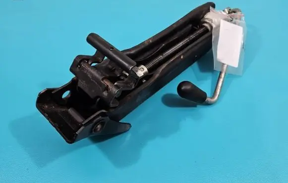 Skoda Fabia Mk1 (6Y) Lift Jack 6Y0011031 IMPRK1394671