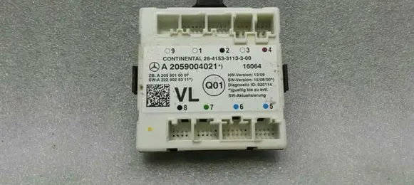 Mercedes-Benz GLC X253 C253 Door control unit/module A2059004021