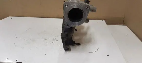Opel Zafira B Intake manifold 55192747 0281002437