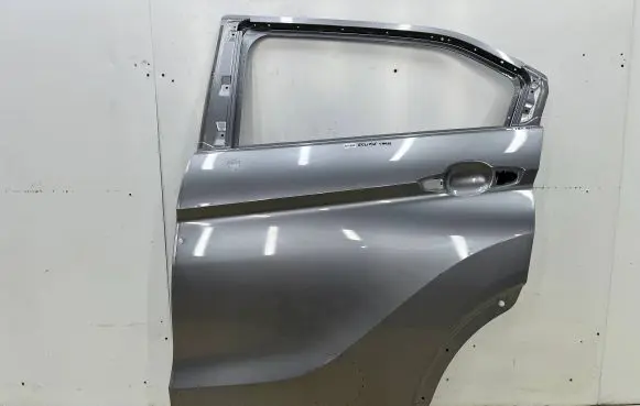 Mitsubishi Eclipse Cross Rear door