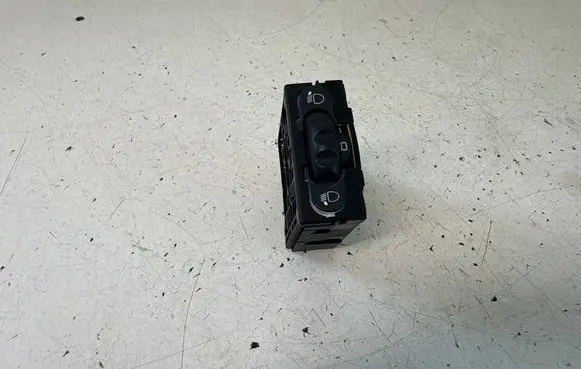 Opel Vivaro Headlight level height control switch 7700841235 8200379685 06281