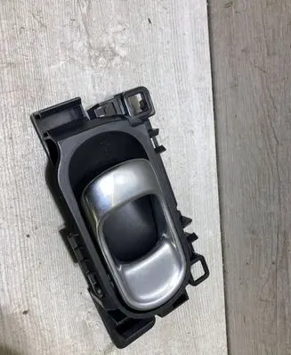 Citroen C3 Front door interior handle 98012886vv