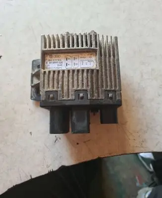 Volkswagen Transporter - Caravelle T5 Fan control module 898999000