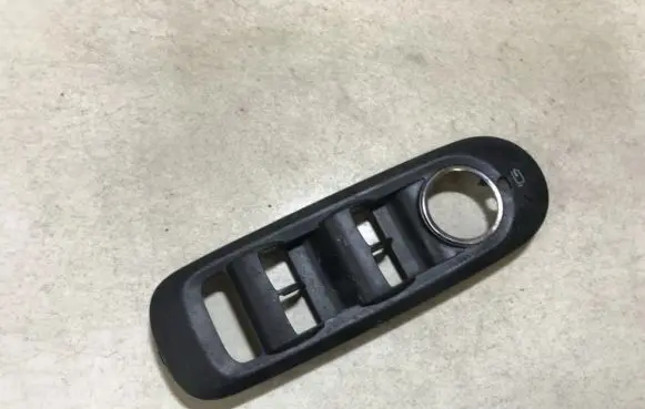 Ford Galaxy Front door window switch trim 7s7114b076c 7s71-14b076-c