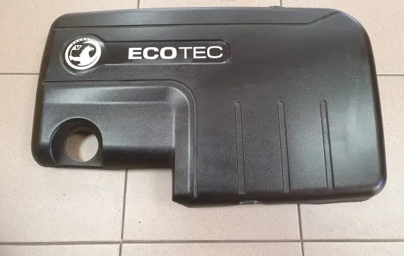 Opel Astra J Engine cover (trim) 55585991