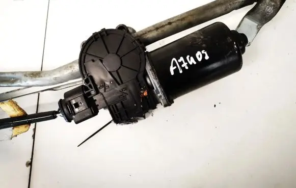Mazda 3 I Wiper motor