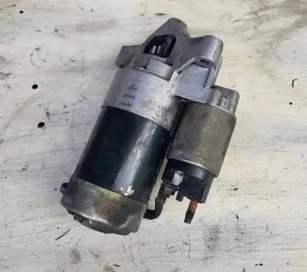 Peugeot 406 Starter motor RFJFD