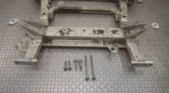 Tesla Model S Front subframe 106627700B 100982500A
