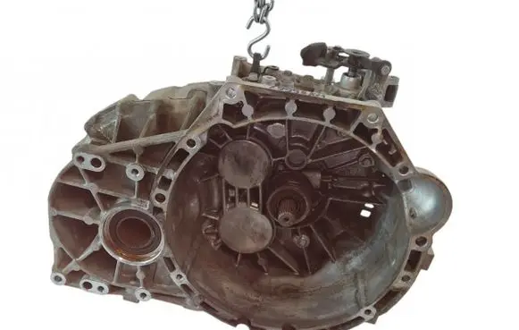 Manual 6 speed gearbox