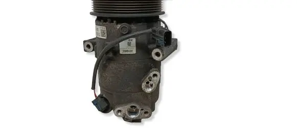 Hyundai i30 Air conditioning (A/C) compressor (pump) 97701M6300