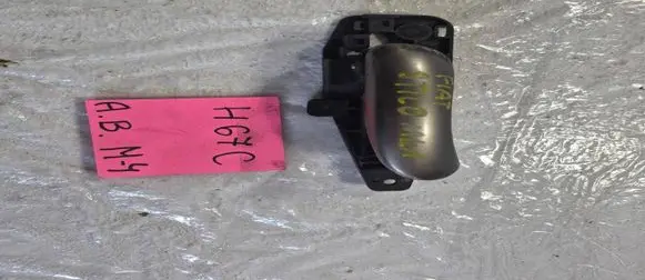 Fiat Stilo Front door interior handle 